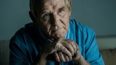 O que as pessoas de 90 anos mais lamentam: psicólogo revelou as respostas mais comuns